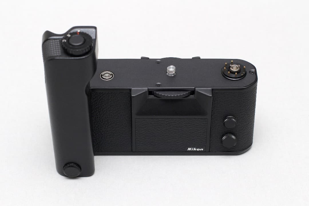 最後の価格　ニコン　F3専用モータードライブ　MD-4    着払い