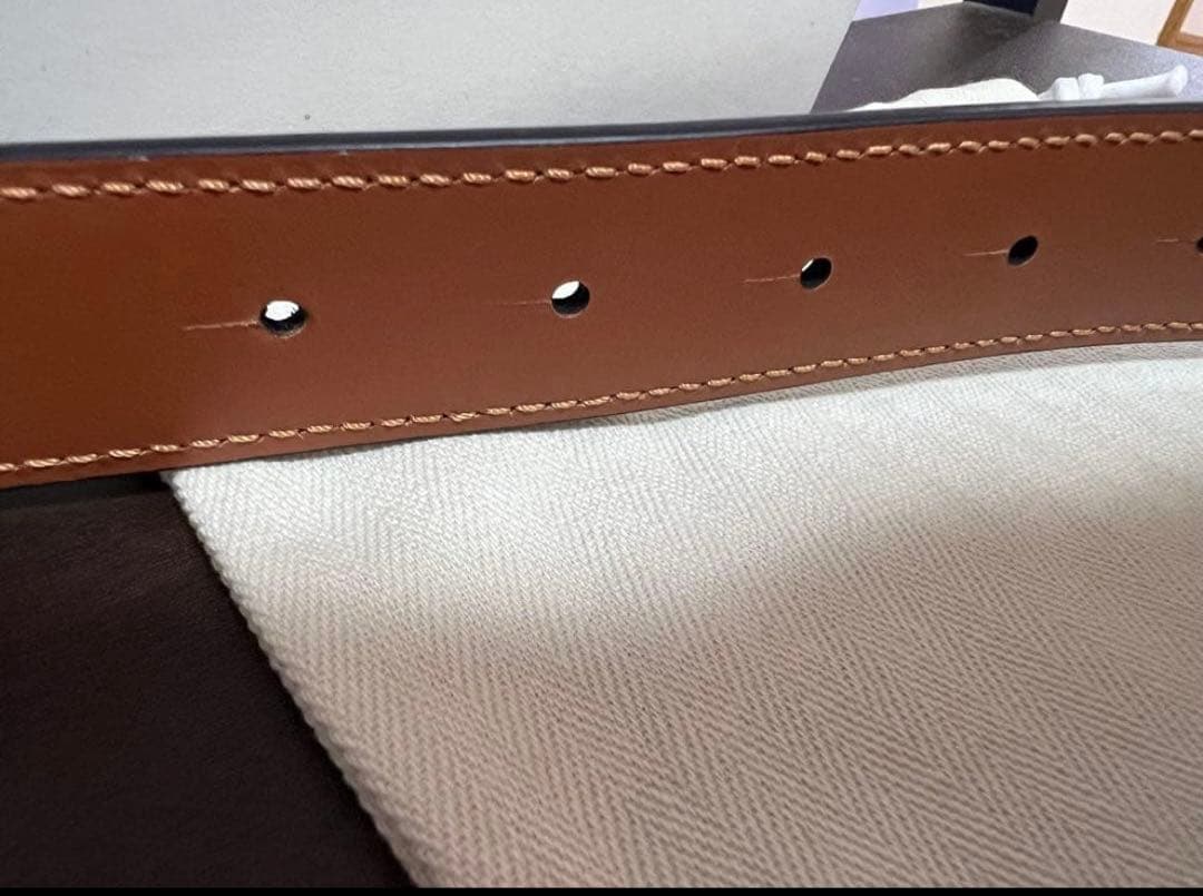 LOEWE 新品未使用 試着のみ アナグラムレザーベルト 75