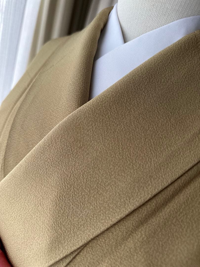 付け下げ訪問着 辛子色 正絹 高級ちりめん素材に汕頭刺繍 単品