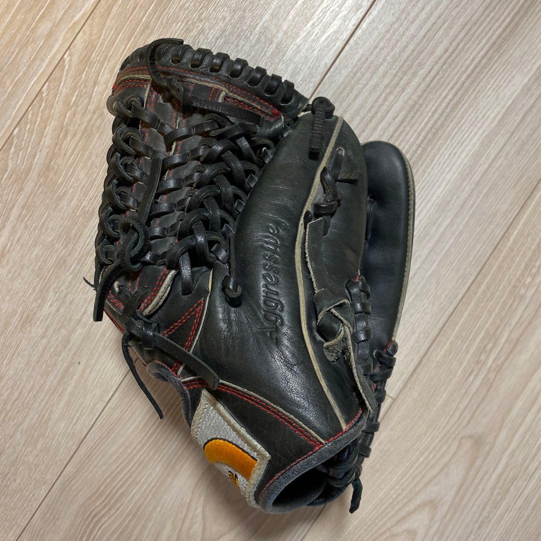 スラッガー 少年軟式グローブ 黒　湯揉み済み