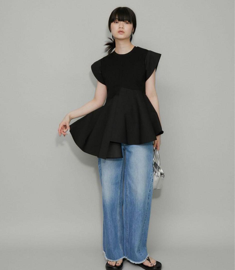アダムエロペ ADAM ET ROPE' ブラックノースリーブフレアチュニック