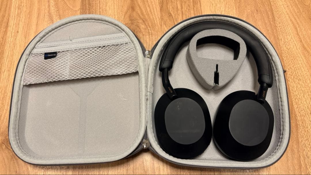 【美品】SONY WH-1000XM5ワイヤレスノイズキャンセリングヘッドホン