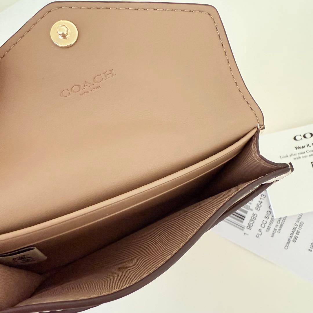 COACH コーチ　フラップカードケース　名刺入れ　シグネチャー ホワイト　白色