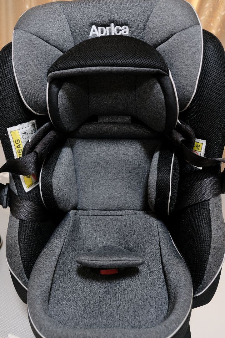 アップリカ クルリラ プラス セーフティ AB 付属品充実 おまけ　ISOFIX