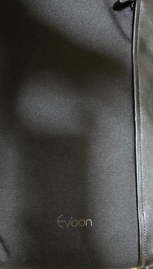 Evoon トラベルバックパック2.0 容量27～40L