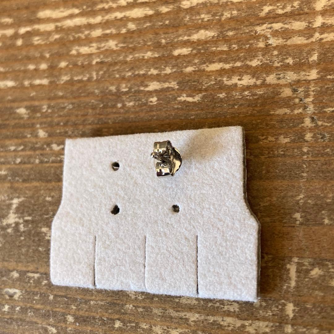 AMI PARIS アミパリス パラジウムプレーテッド ブラス ピアス