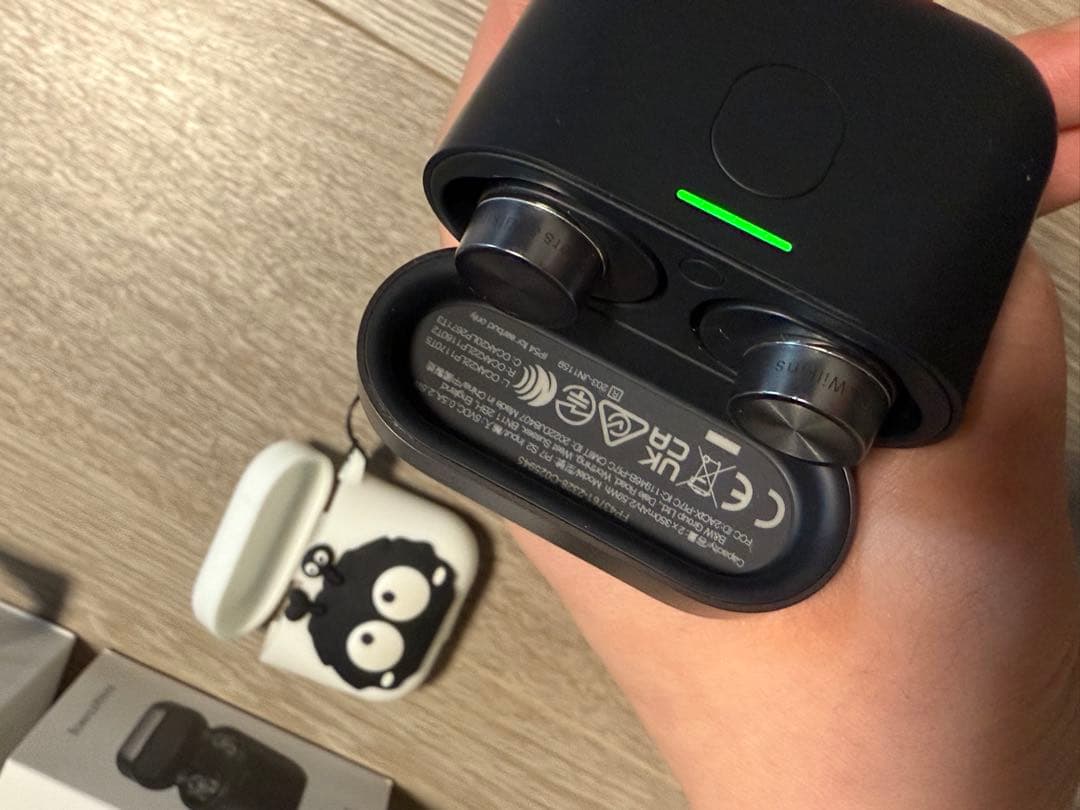 Bowers & Wilkins Pi7 S2 イヤフォン