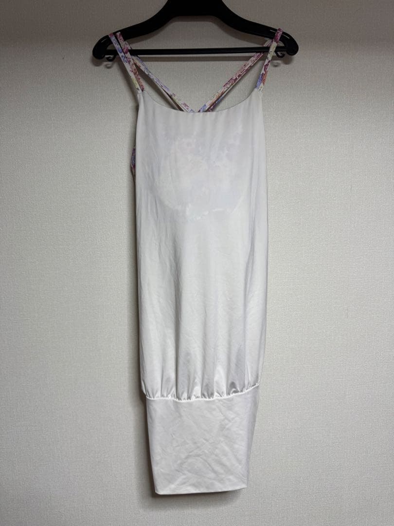 SUKALA エンブロイダリープリントカバーキャミソール レギンス　セットL