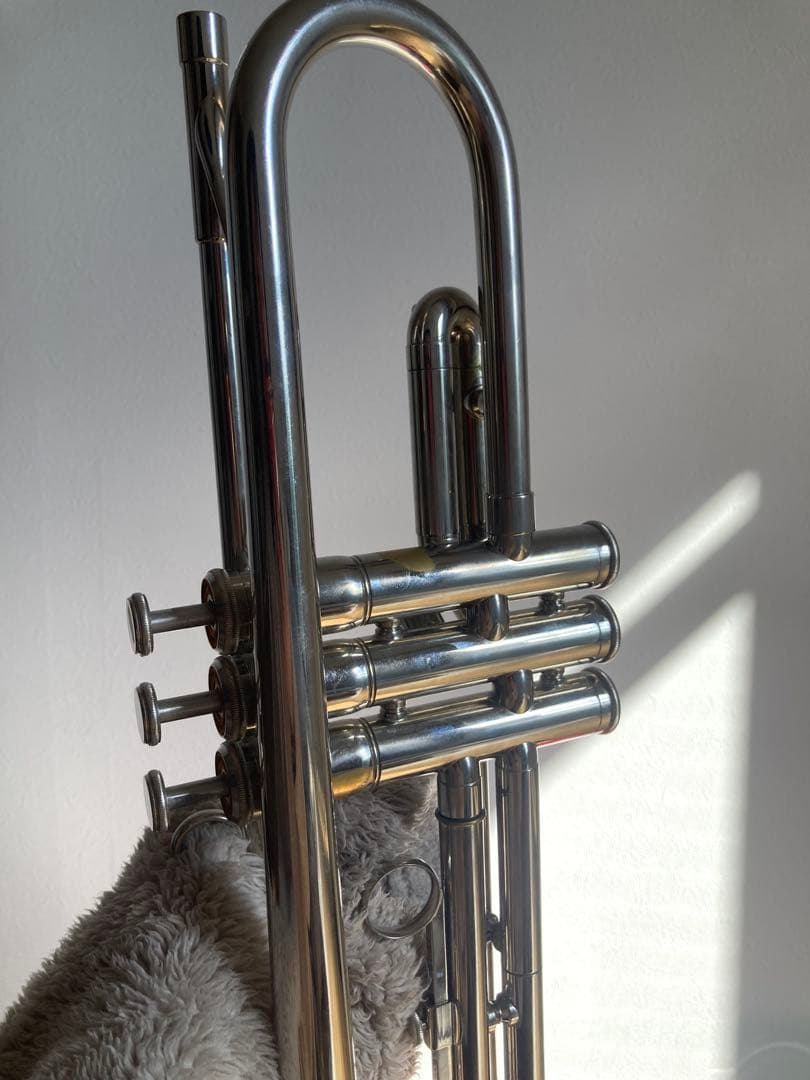 ヤマハ　トランペット　YTR-1330 YAMAHA