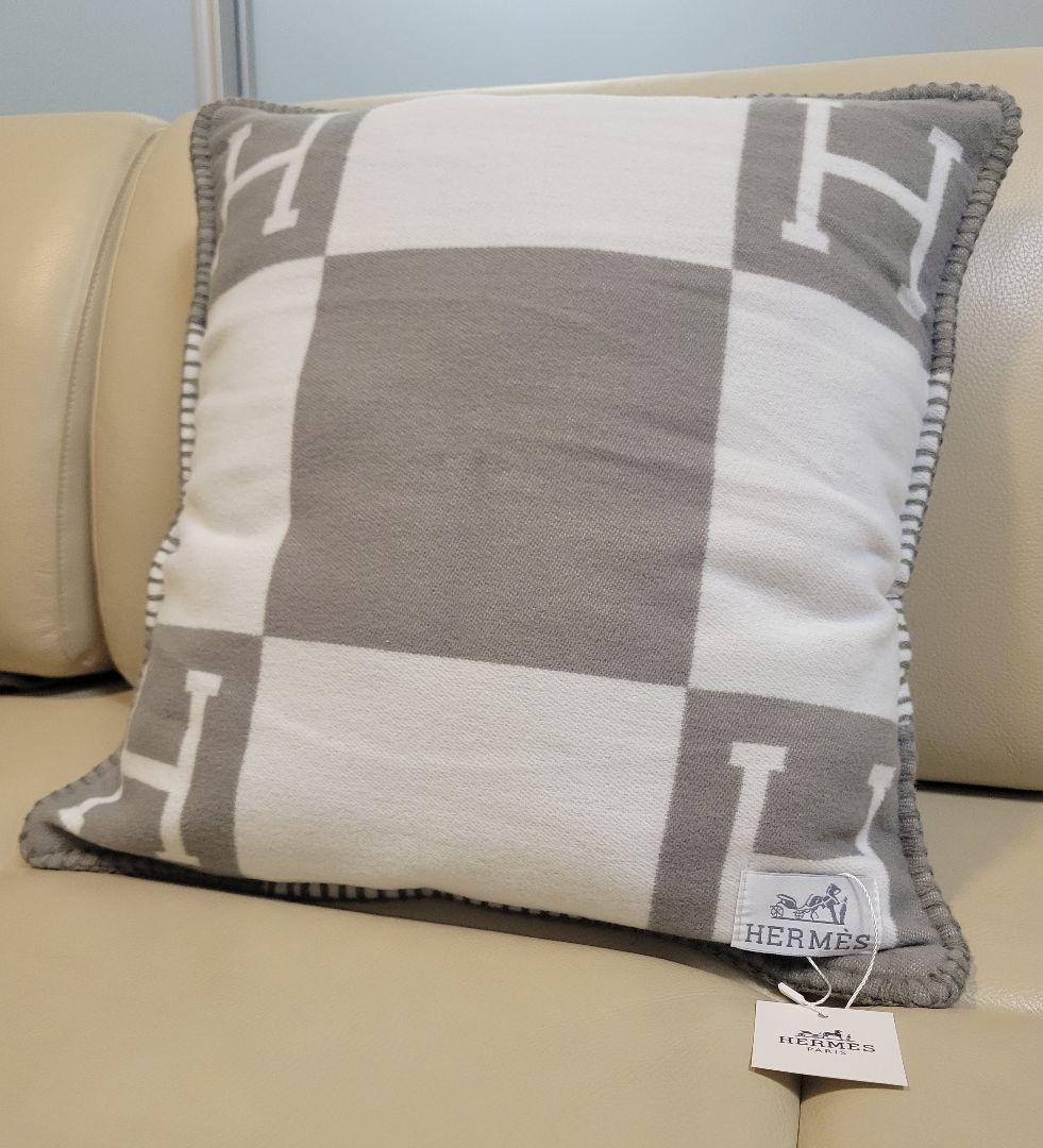 エルメス　クッションカバー　グレー　45×45　2枚セット