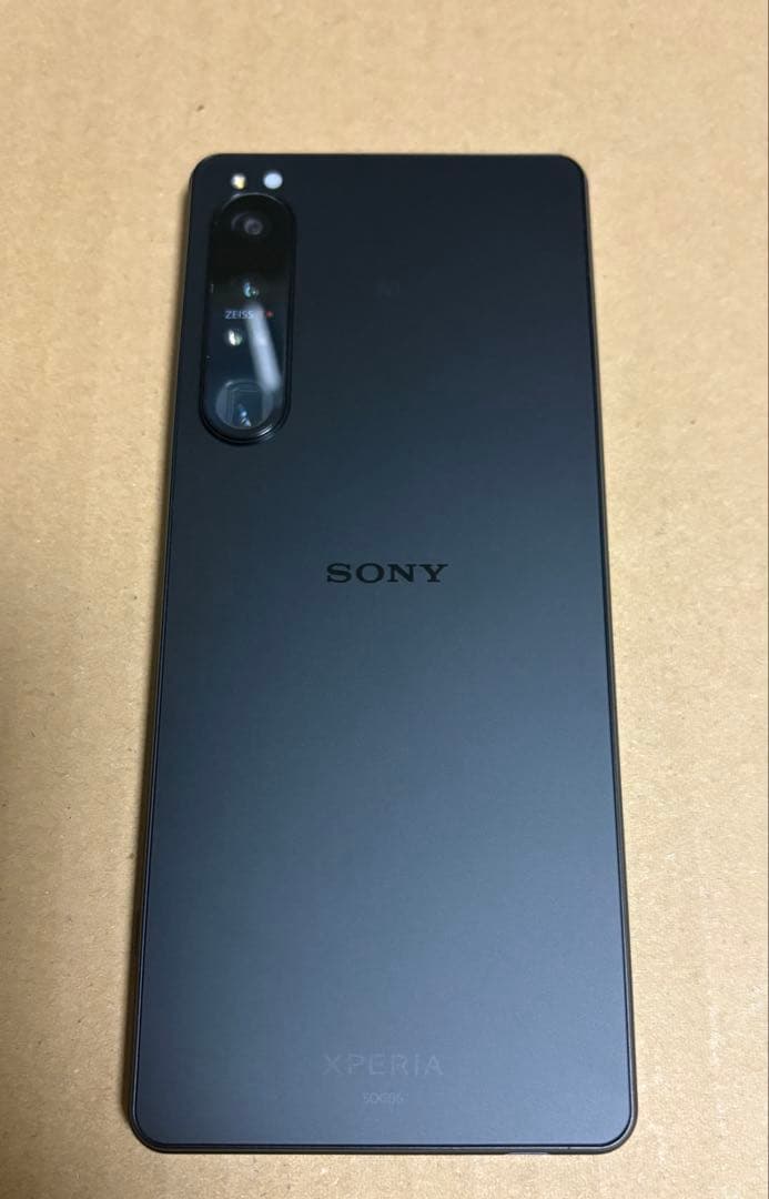 SONY Xperia 1Ⅳ SOG06 [美品・画面焼け無し]