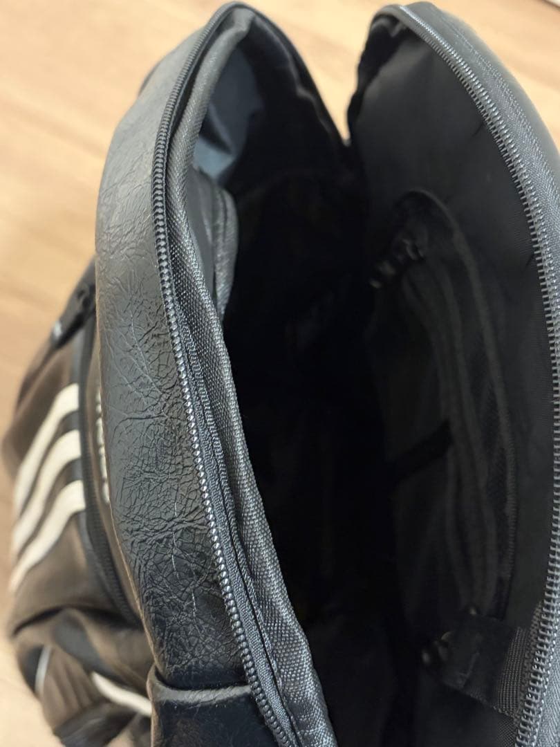 アディダス　バレンシアガ　リュック　美品