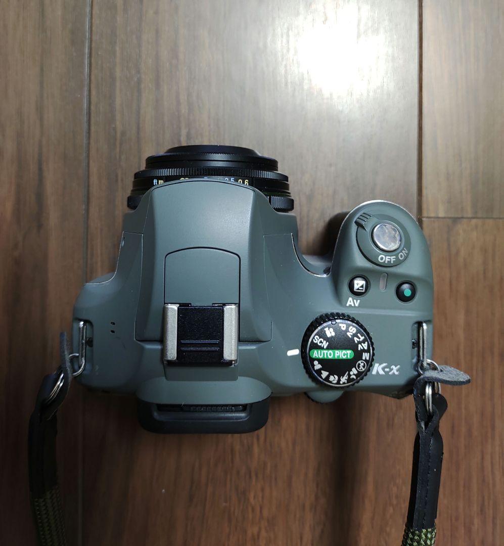 Pentax k-x リミテッドレンズ40mm f2.8付き