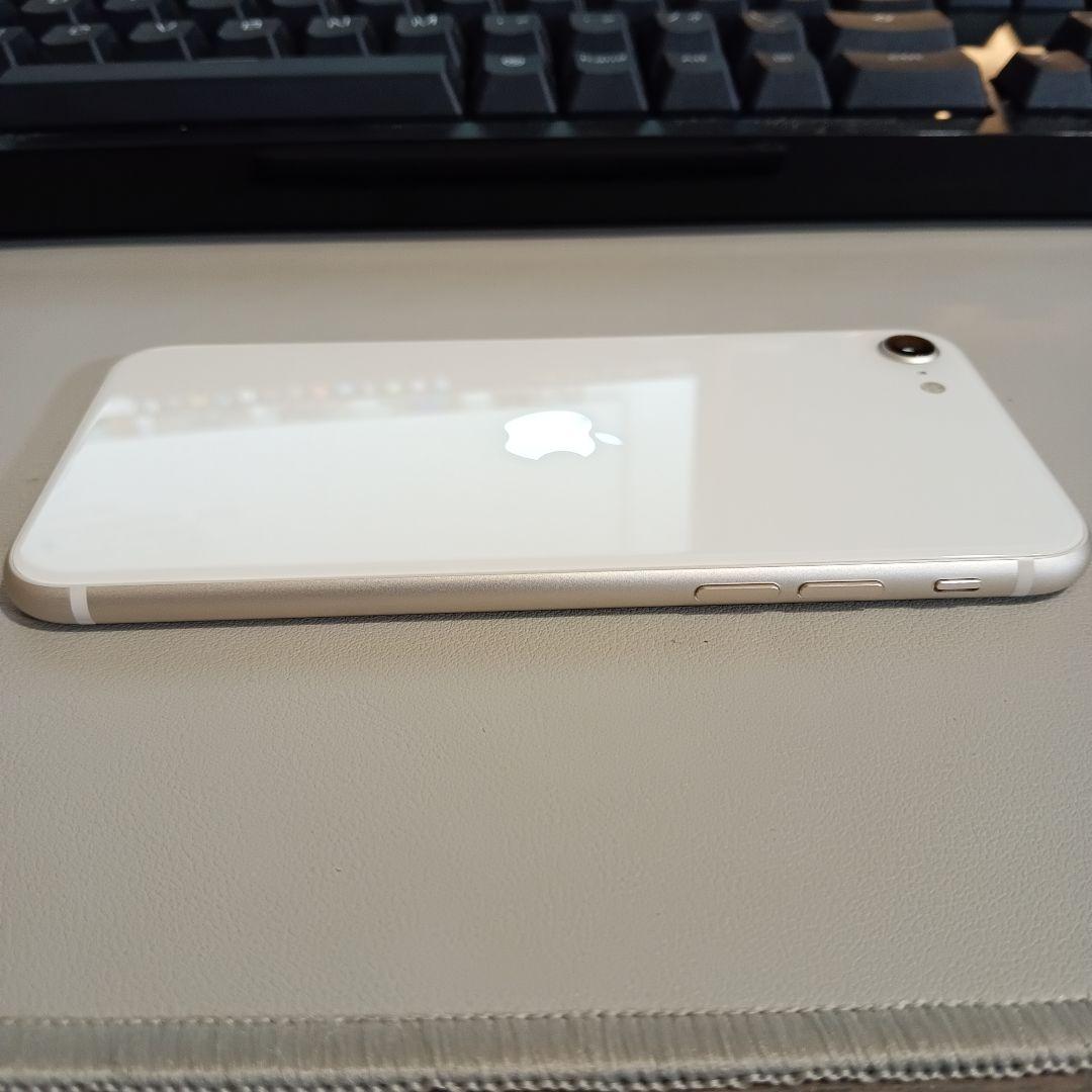 iPhone SE3 128GB SIMフリー 美品