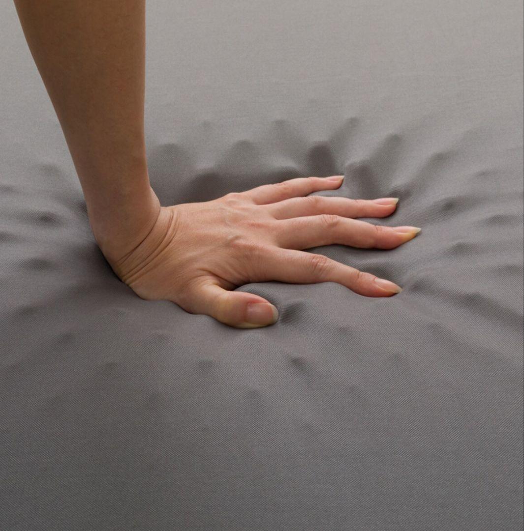 ニトリ体圧分散高反発ハイテクマットレス三つ折りダブル数カ月使用したのみ