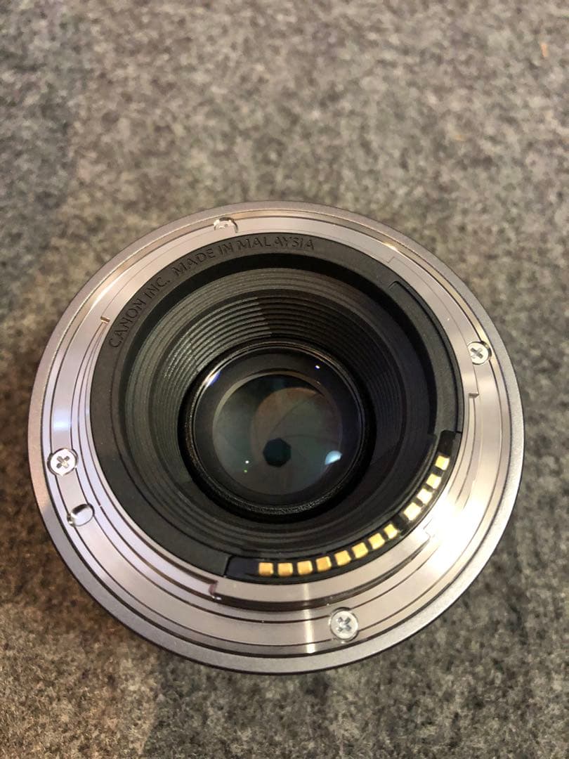 Canon RF 50mm F1.8 STM レンズ