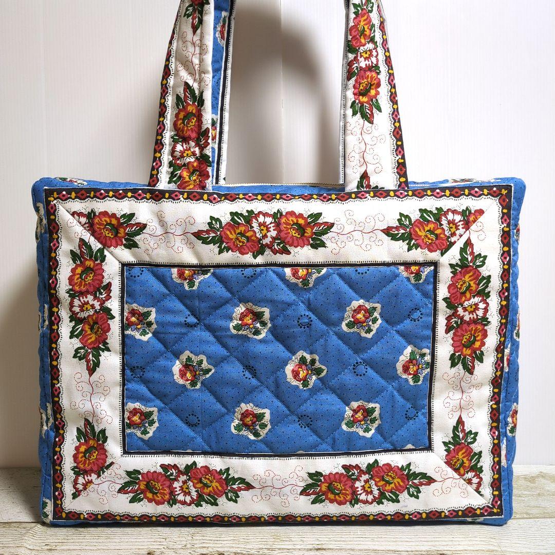 スクエアバッグ　ペットボトルカバー　ハンドメイド