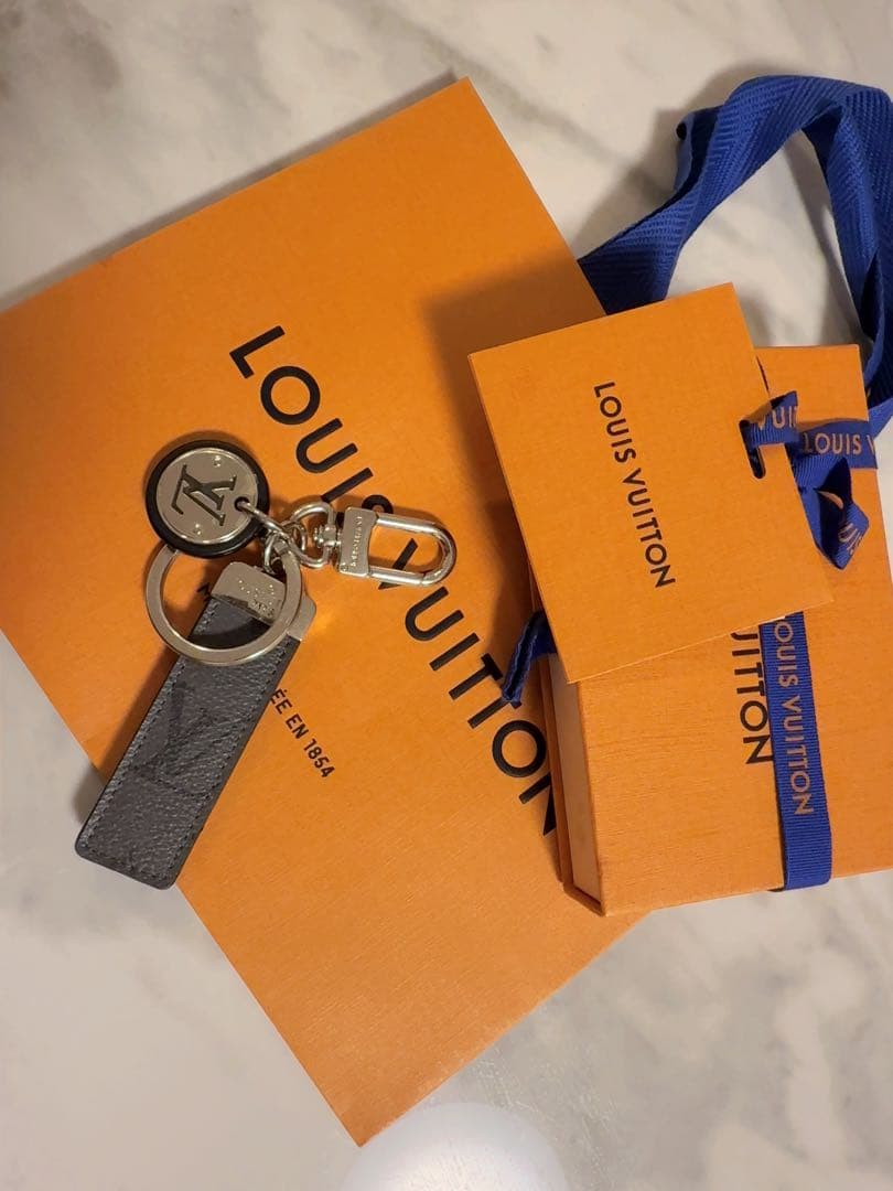 Louis Vuitton キーリング キーホルダー・ネオ LV クラブ