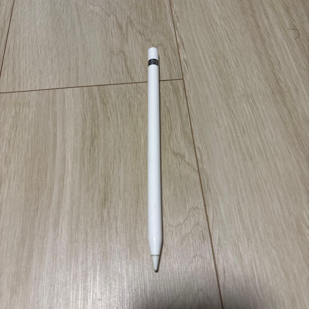 iPad 第8世代 本体 シルバー Apple Pencil/充電器 付き