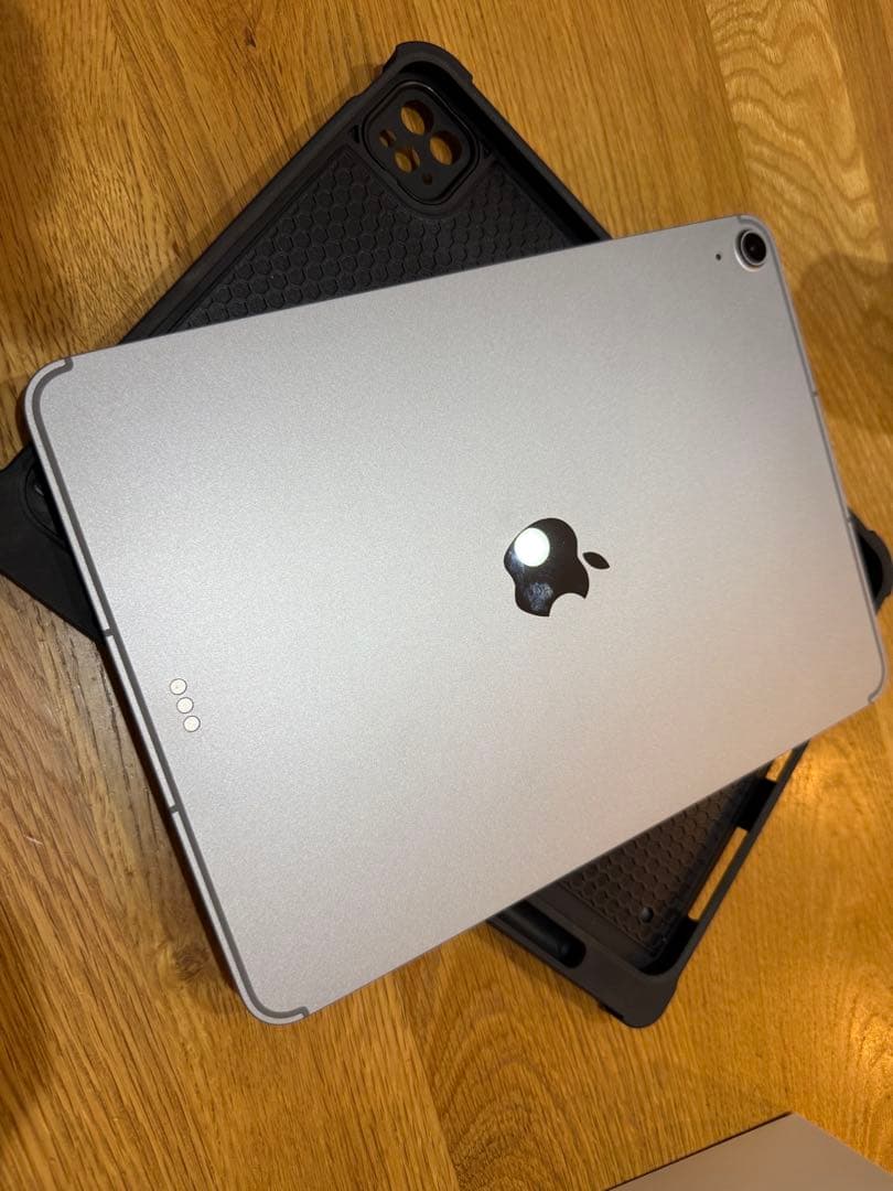 iPad Air (M3) 11インチ 128GB Cellular esim