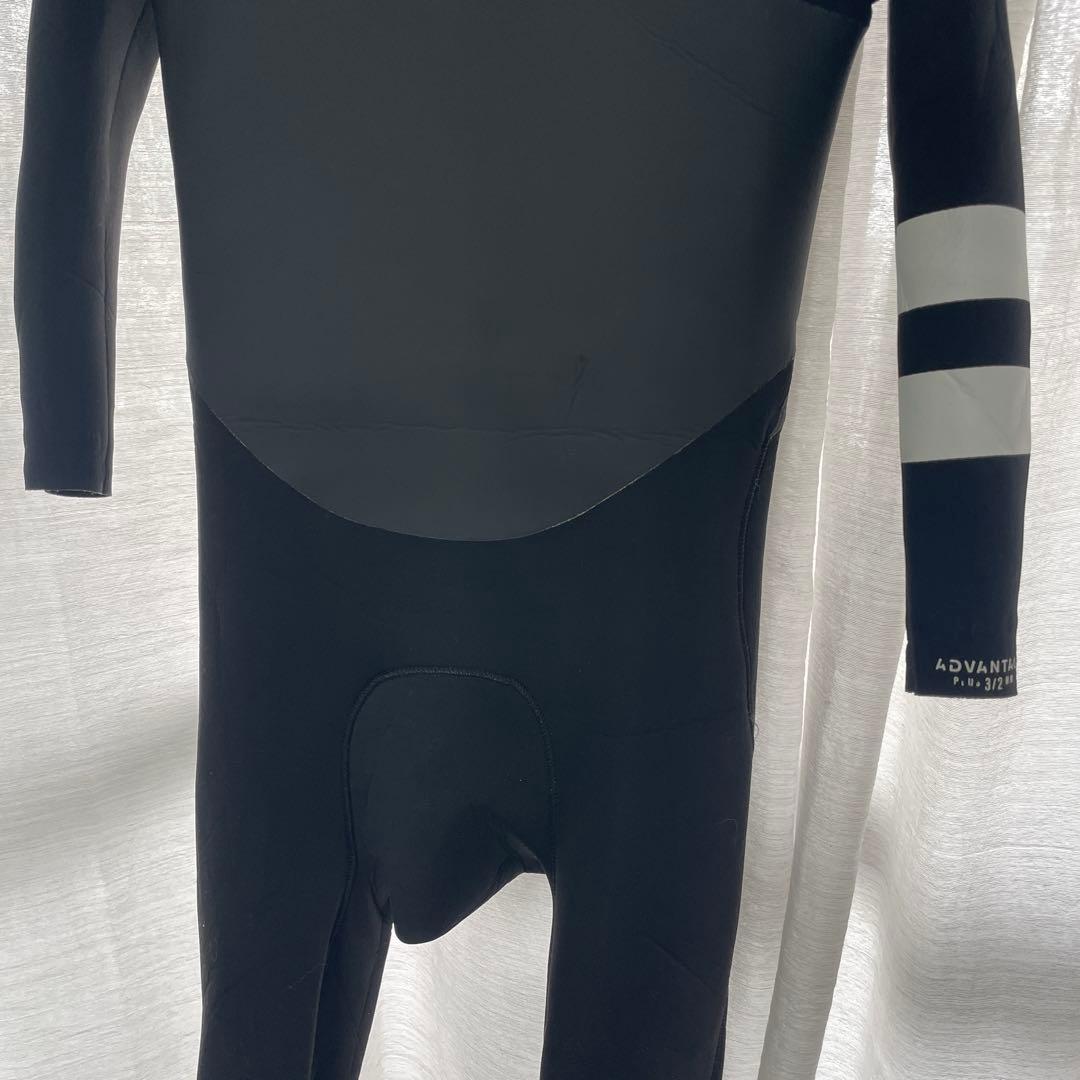 寒くなって来たのでSALE‼️美品HurleyウェットスーツL size