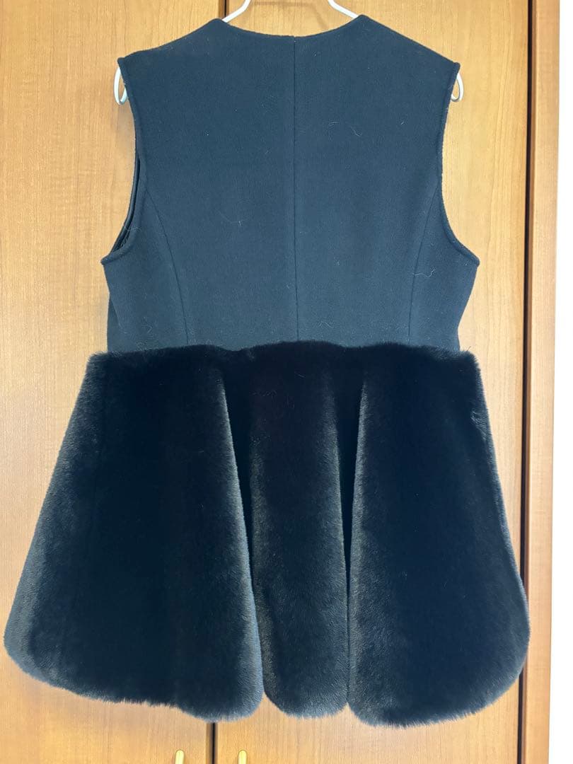 アプワイザーリッシェ　ベプラムファーリバージレ　ブラック