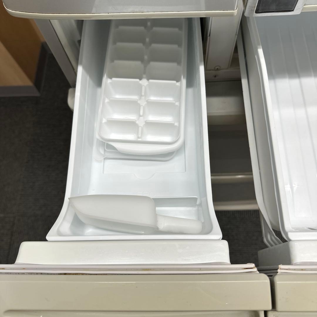 送料込みPanasonic 冷蔵庫 NR-FTF424-H シルバー　2257