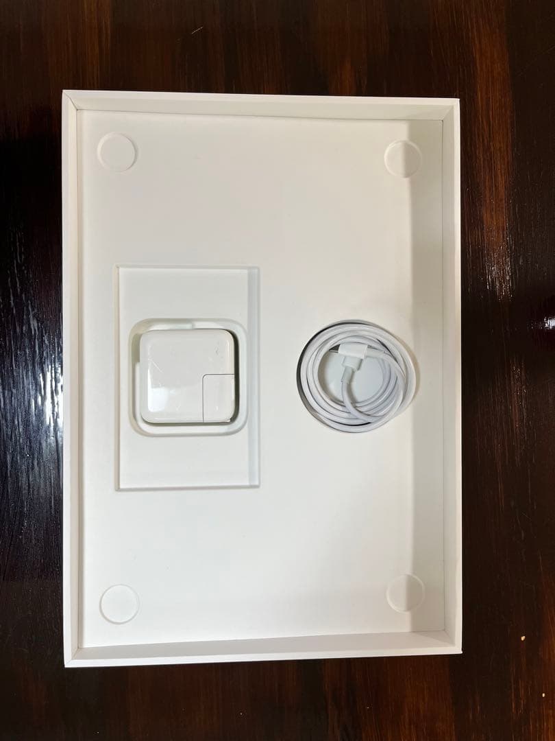 MacBook Air M1 (2020モデル) スペースグレイ　本体