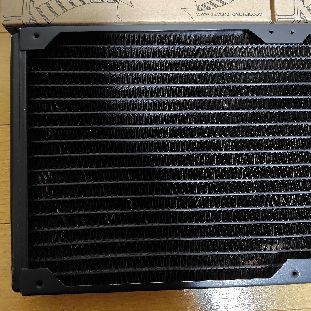 本格水冷 Magicool 大型 ラジエーター + 18cmファン３個