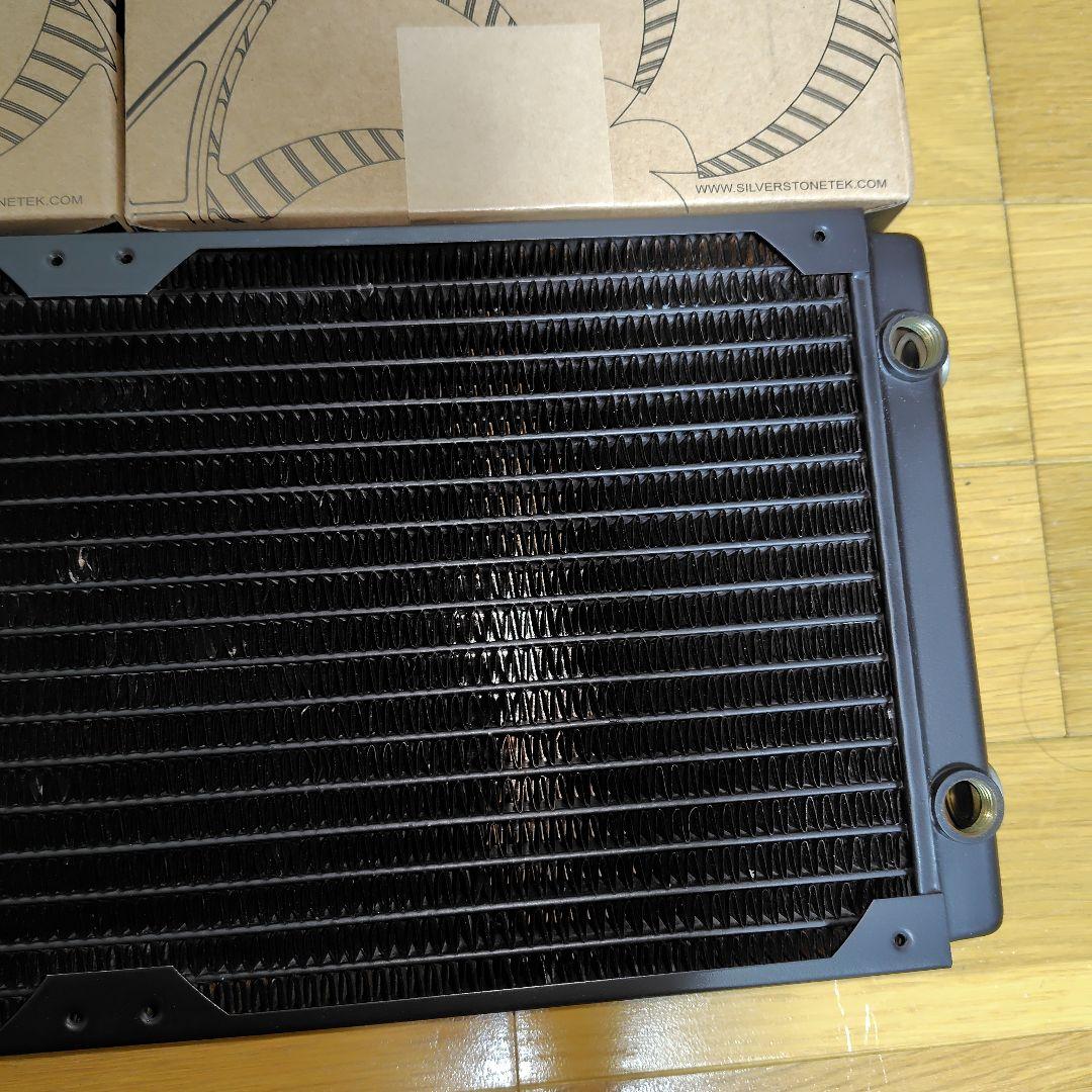 本格水冷 Magicool 大型 ラジエーター + 18cmファン３個