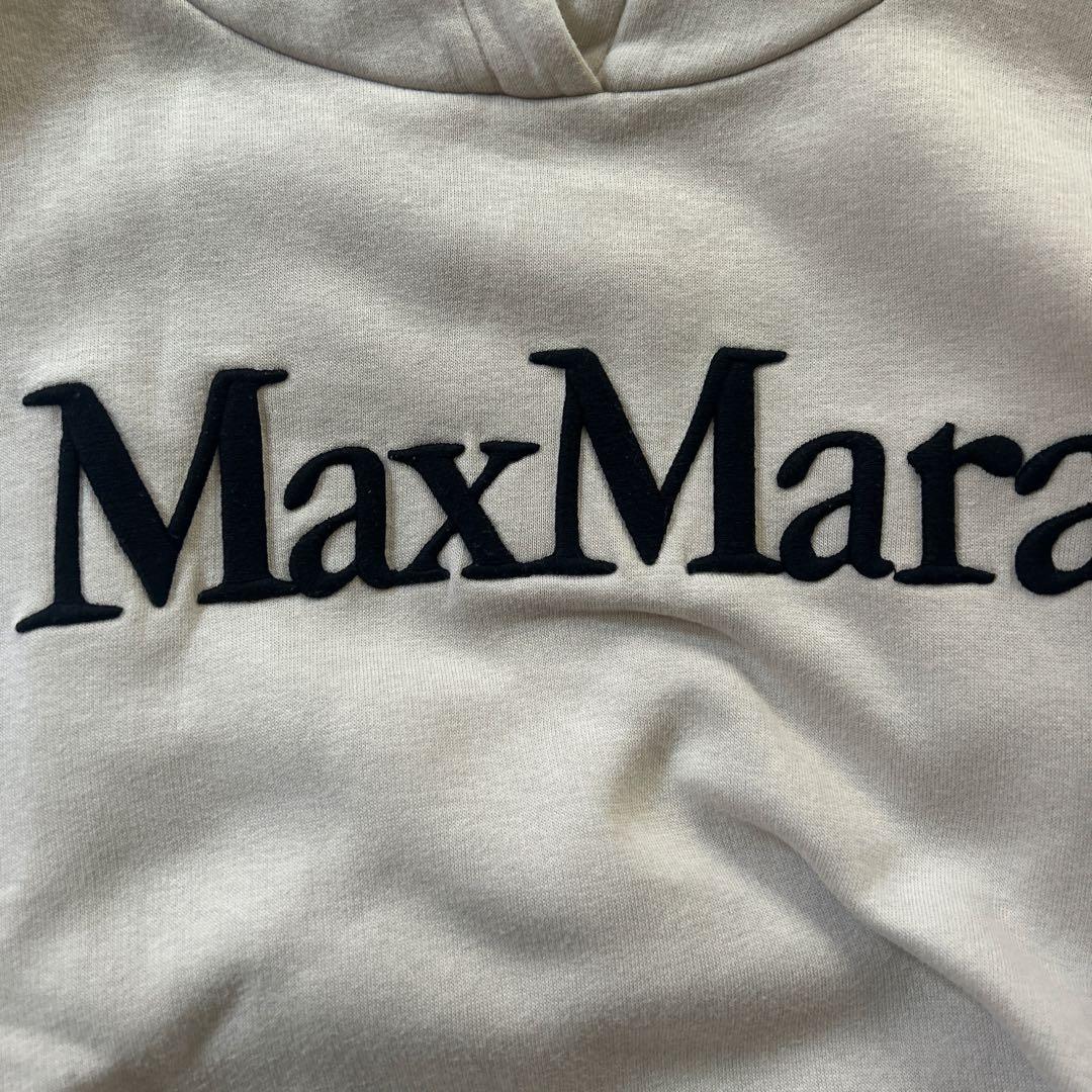 'S MaxMara パーカー　M