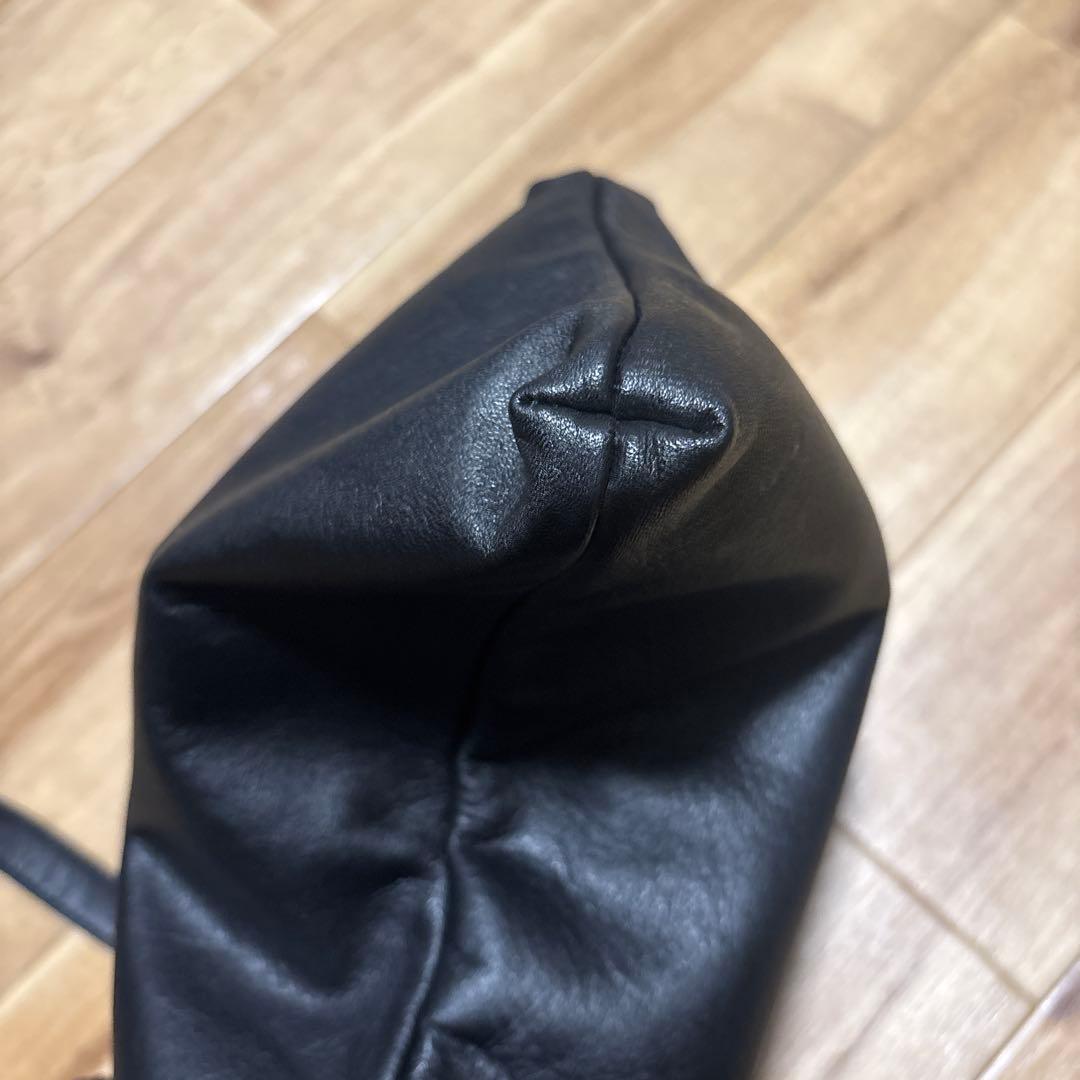 エンダースキーマ レザーショルダーバッグ ブラック