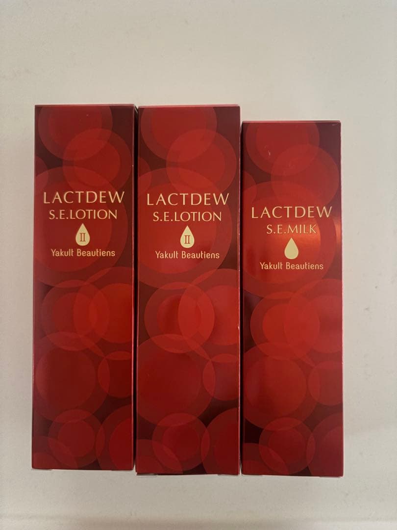 Yakult Beautiens LACTDEW S.E.ローション・ミルク