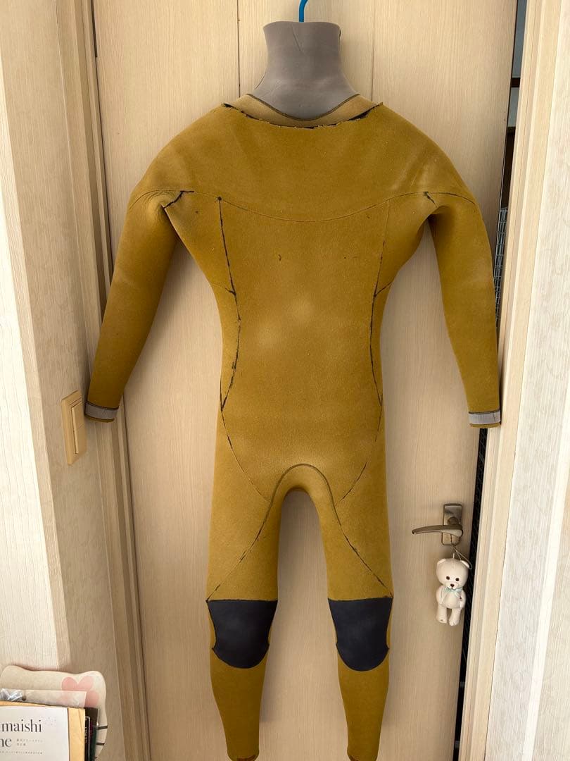 セール　RASH ウェットスーツ　セミドライ　ブラックエディション　6ミリ