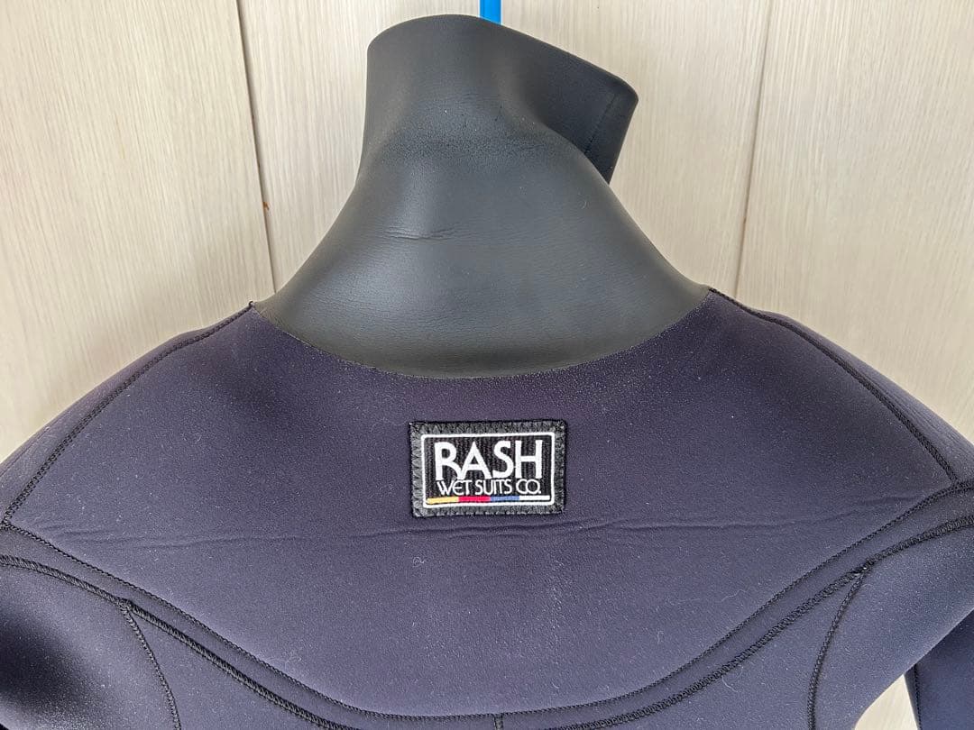 セール　RASH ウェットスーツ　セミドライ　ブラックエディション　6ミリ