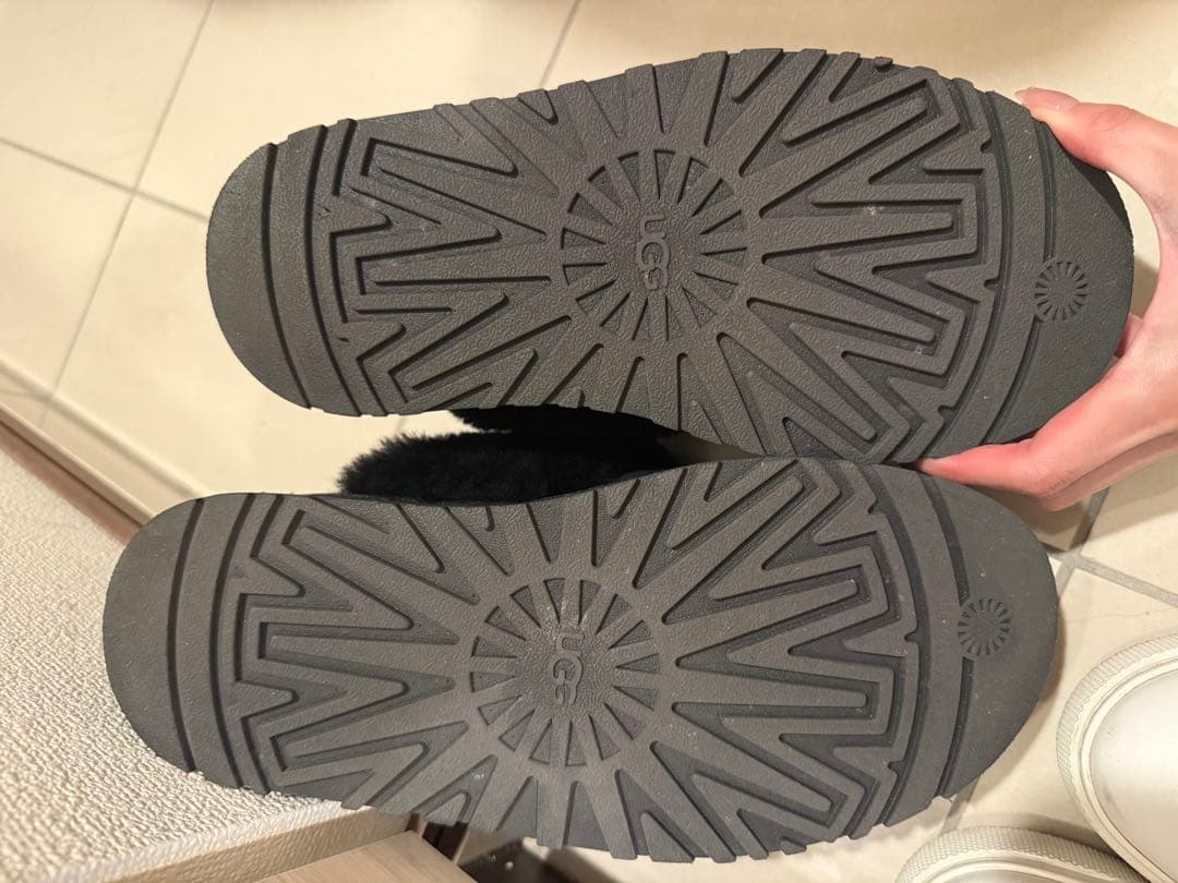 UGG ファンケット　24cm