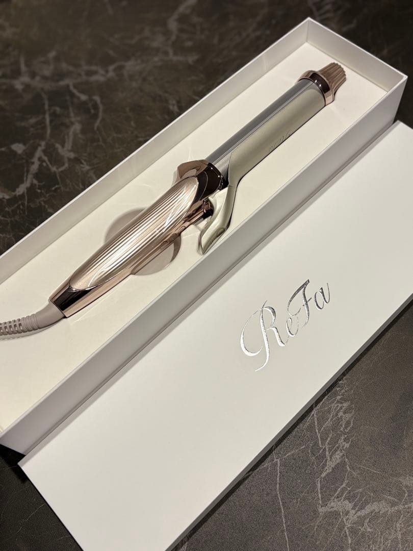 Refa カールアイロンプロ＋ アイロン シャンパングレージュ　ホルダー　セット