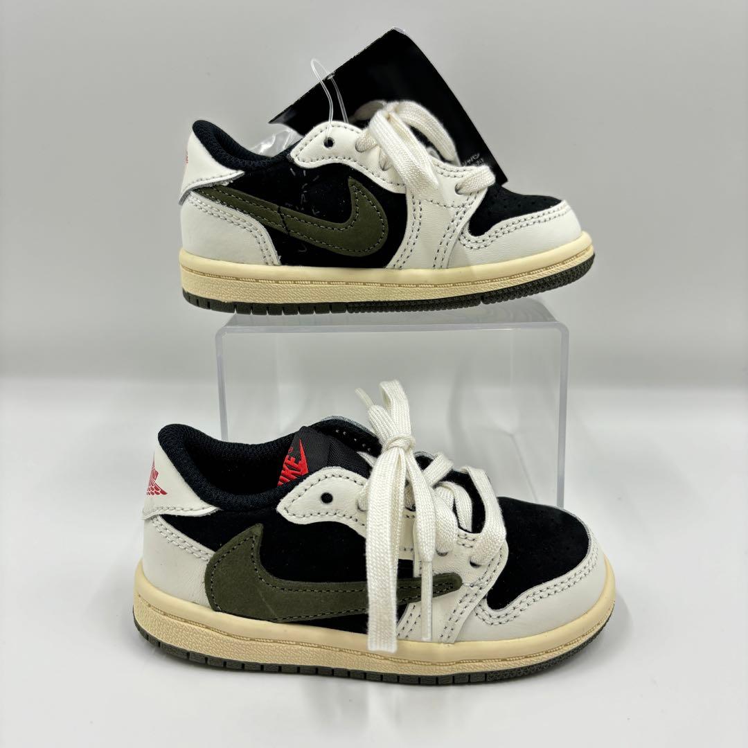 【新品未使用】NIKE ×TRAVIS SCOTT AJ1 ブラック×オリーブ