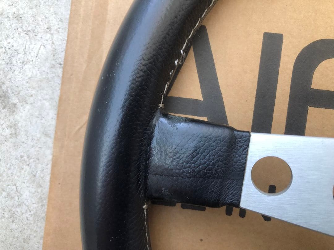 MOMO プロトタイプ シルバースポーク ステアリングホイール