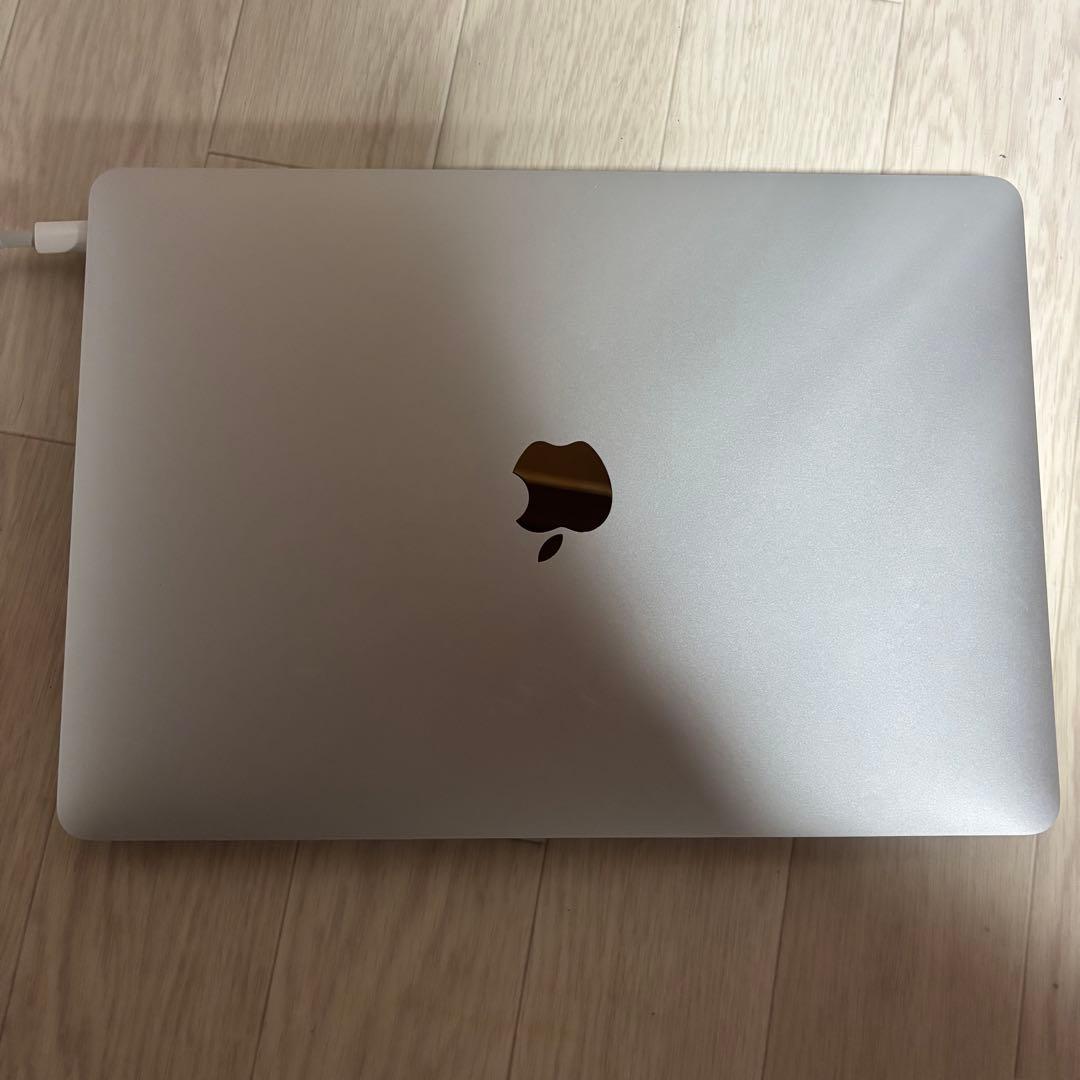 MacBook Air M1チップ13インチ 2020モデル シルバー