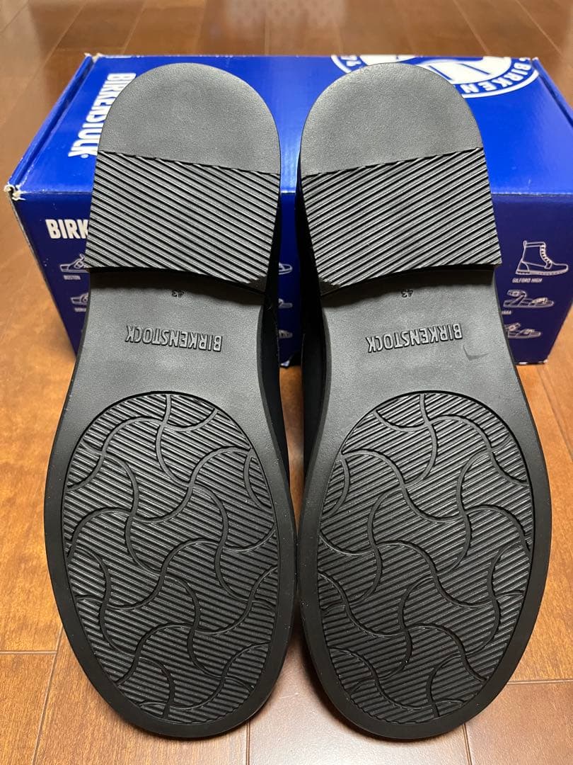 【新品未使用】BIRKENSTOCK ブラック レザーシューズ 43