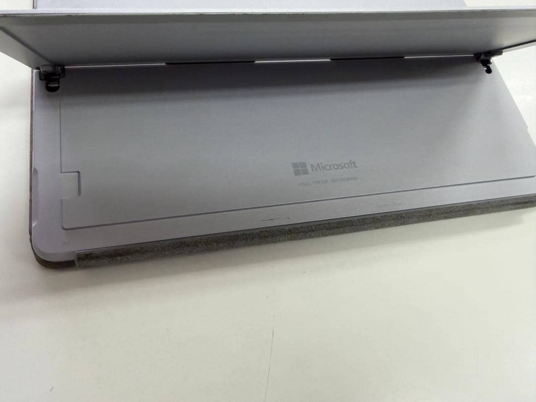 Windowsタブレット本体 Microsoft Surface Go