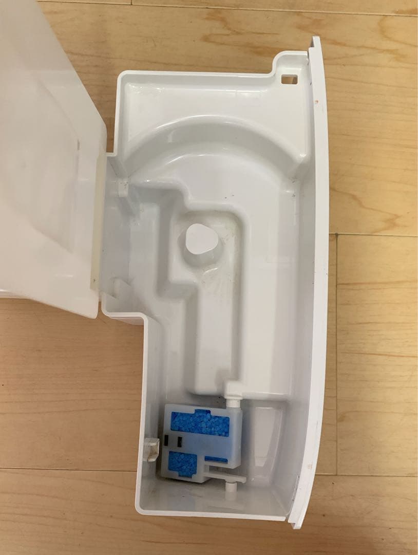 値下！SHARP 加湿空気清浄機　PM2.5対応 34畳適用　KI-NX75-W