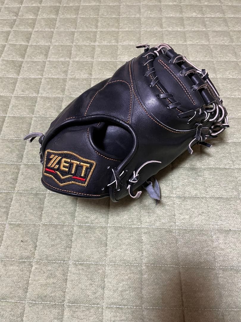 ゼットプロステイタス　中村悠平モデル