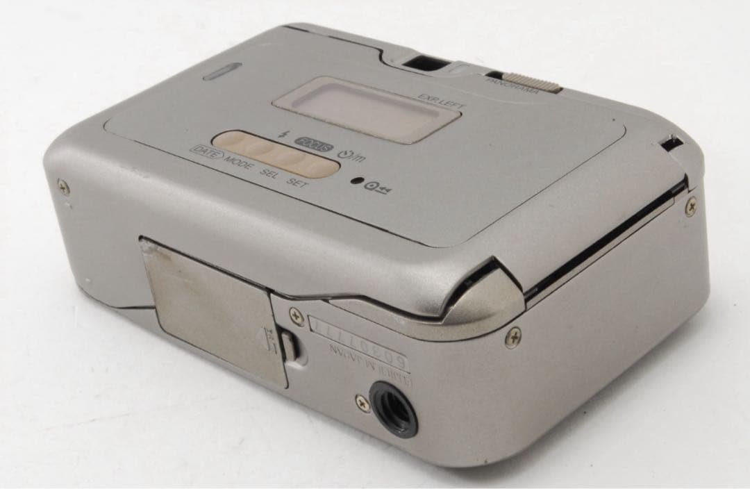 【完動品】フジフィルム　CARDIA mini TIARA フィルムカメラ