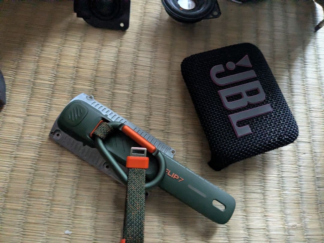 スピーカーのパーツ