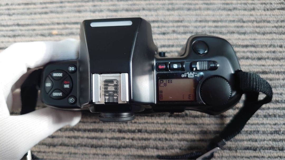 Nikon F-801S フィルム一眼レフカメラ