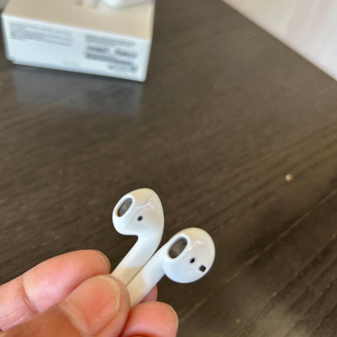 ★ AirPods第２世代　美品　★