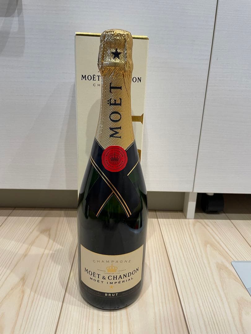 ヴーヴ・クリコ ドゥミ・セック & モエ・エ・シャンドン ブリュット セット