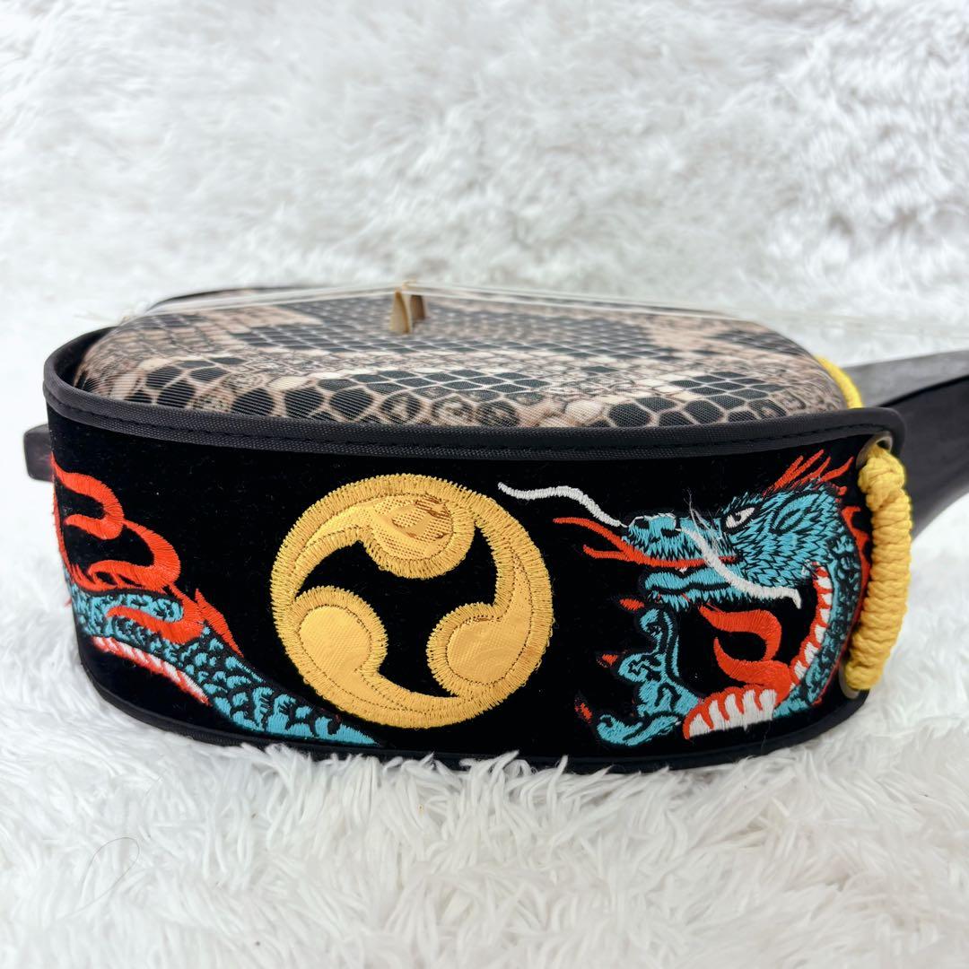 未使用級　沖縄三線　合皮　動作確認済み　希少柄　龍　ケース付き